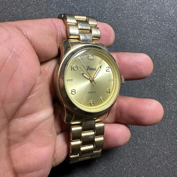 Vivani Ladies Quartz Watch Gold Tone Gold Dial Working With New Battery - Picture 3 of 8